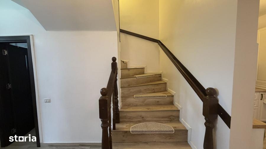 Casă cu 5 camere cu Teren 100 Mp în Chiajna