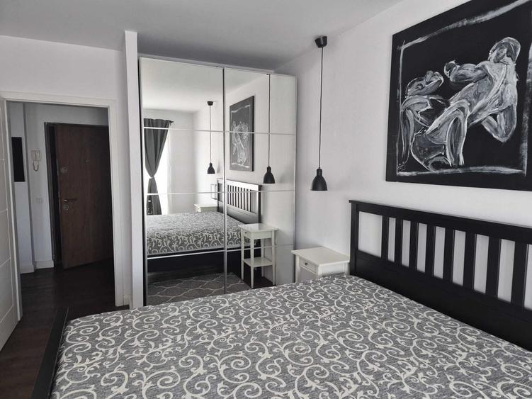 Apartament cu 2 camere semidecomandat în Central