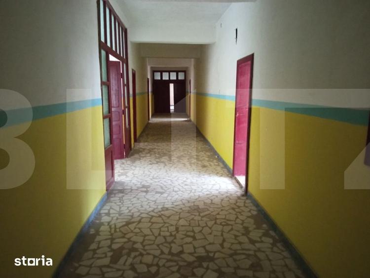 Spațiu comercial, de 3,000 mp, în Nădrag