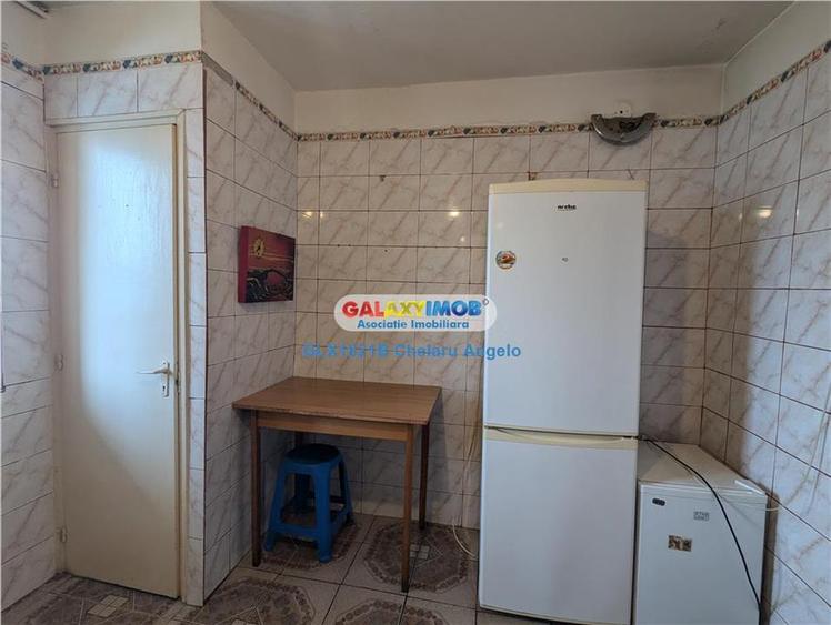 Apartament cu 2 camere decomandat în Rahova