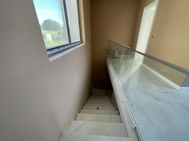 Casă individuală cu 5 camere cu Canalizare în Feleacu