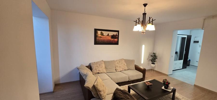 Apartament cu 2 camere semidecomandat în Theodor Pallady