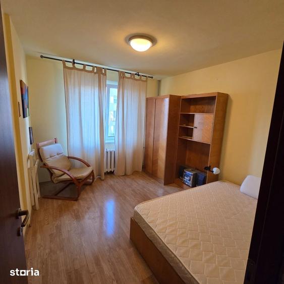 Apartament cu 3 camere în Pantelimon
