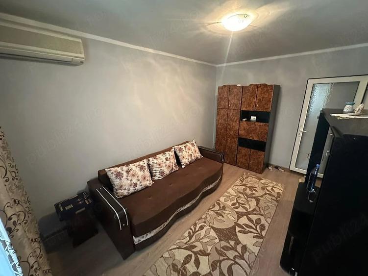 Garsonieră semidecomandată în Micro 38