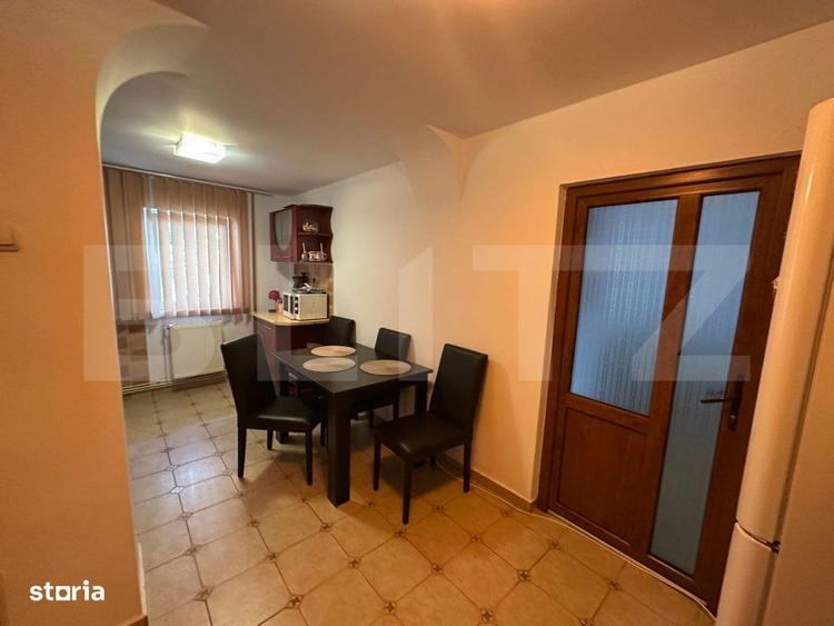 Apartament cu 4 camere, mobilat în Central
