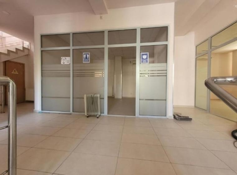 Spațiu comercial, de 390 mp, în Central
