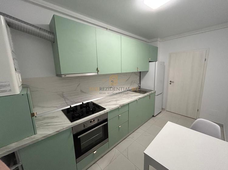 Apartament cu 2 camere decomandat, mobilat în Central