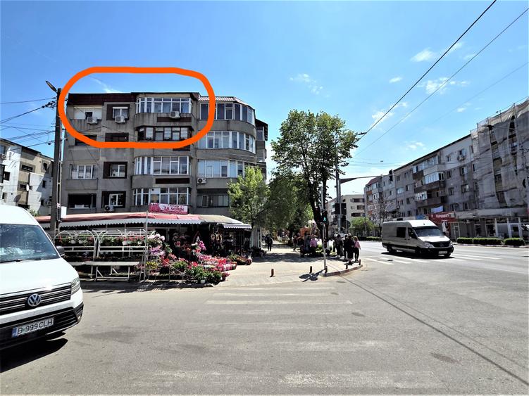 Apartament cu 3 camere decomandat în Central