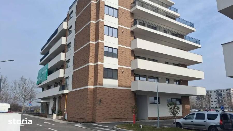 Apartament cu 3 camere decomandat în Grivița