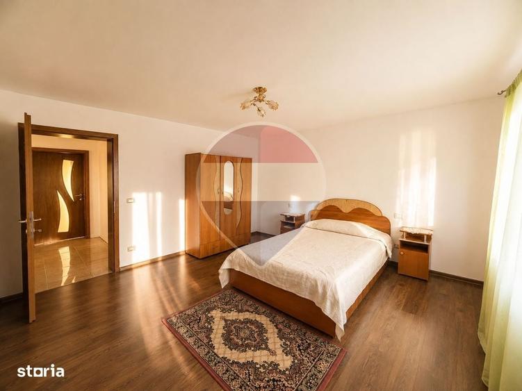 Casa cu 6 camere de vanzare in Negri jud. Bacau / posibilitate duplex - 6