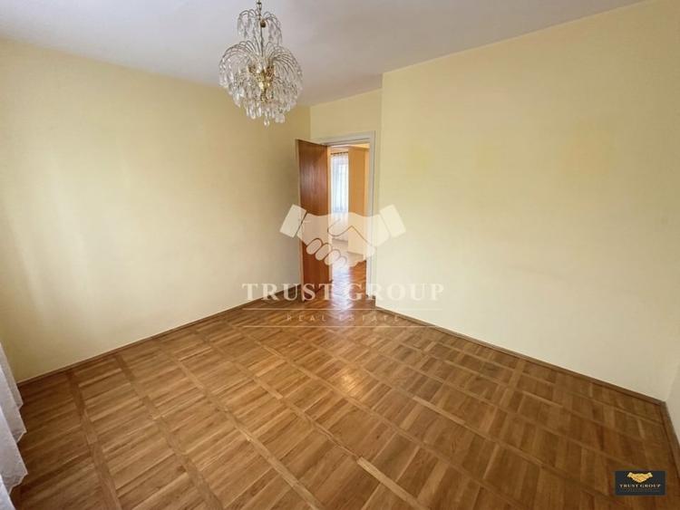 Apartament cu 4 camere decomandat în Titulescu