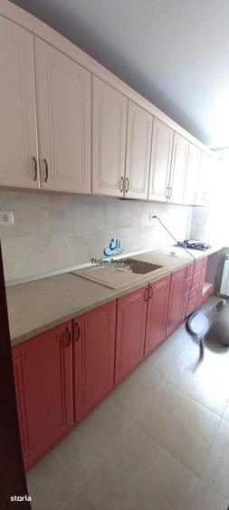 Apartament cu 2 camere decomandat în Vest