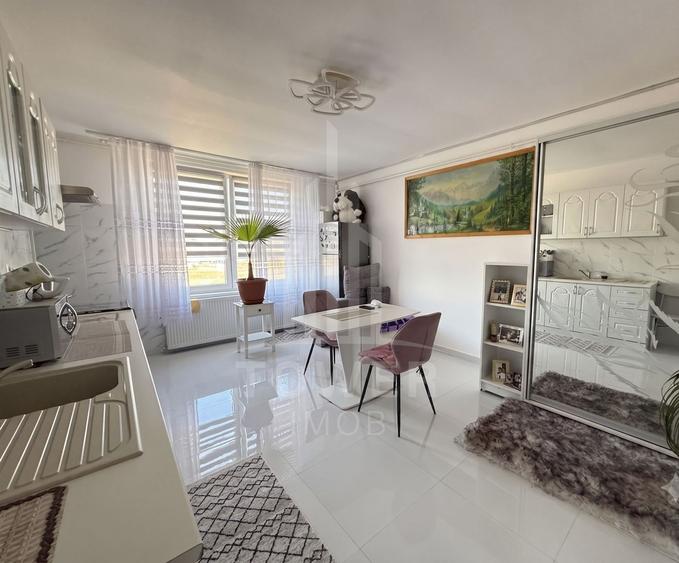 Apartament cu 3 camere în Șelimbăr — fotografia 3