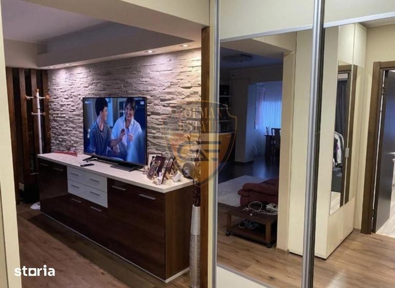 Apartament cu 3 camere în Faleza Nord