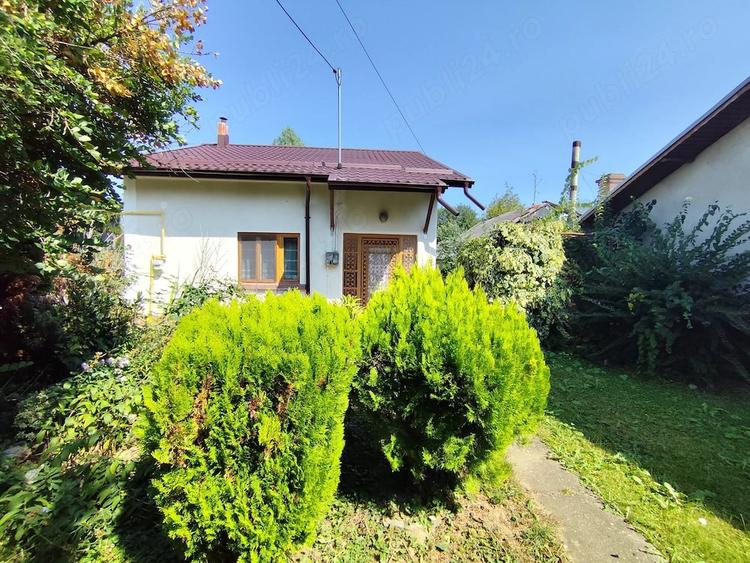 Casă cu 6 camere cu Teren 420 Mp în Breaza
