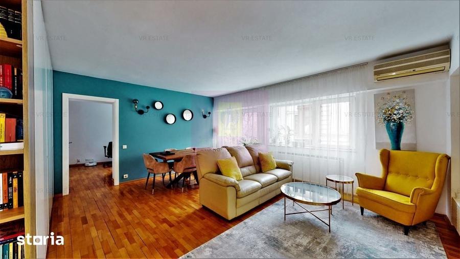 Apartament cu 3 camere în Romană