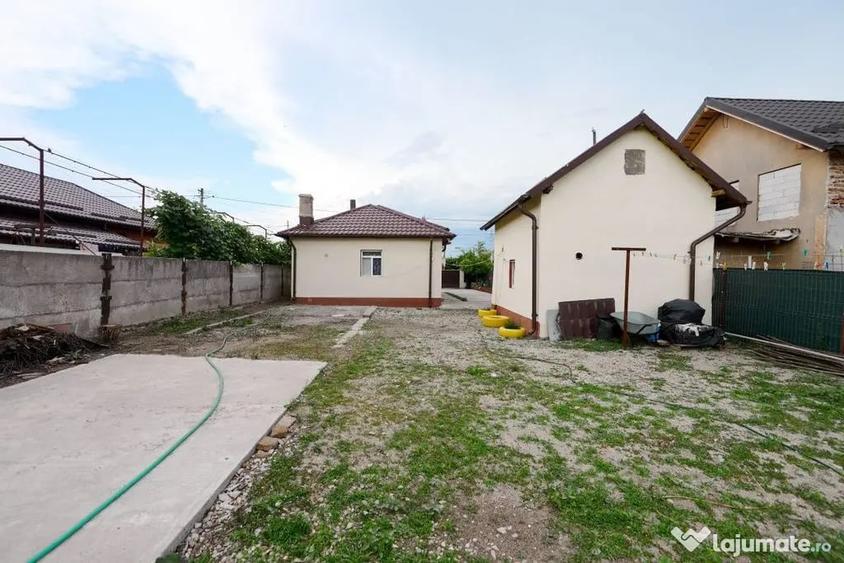 Casă cu 2 camere cu Teren 1000 Mp în Gherghești