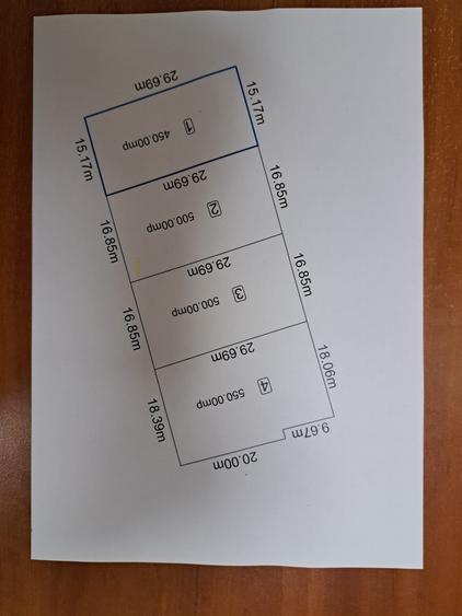 Teren Construcții intravilan de 450 mp, în Lazu