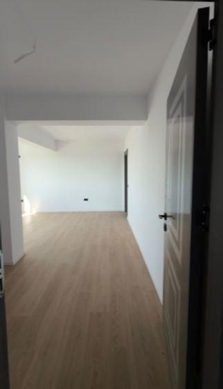 Apartament cu 3 camere decomandat în Sud-Est