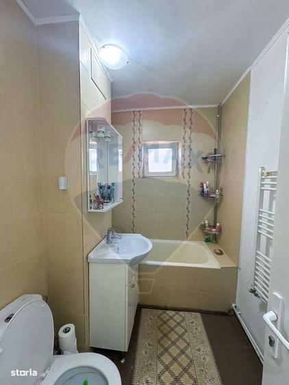 Apartament cu 2 camere, mobilat în Central