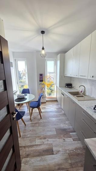 Apartament cu 2 camere decomandat în Central