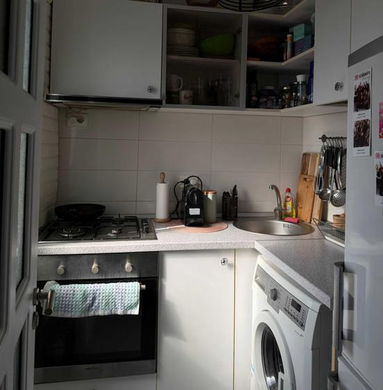 Inchiriez apartament 2 camere - 4