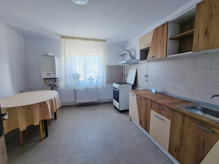 Apartament cu 2 camere decomandat, mobilat în Dorobanți 2