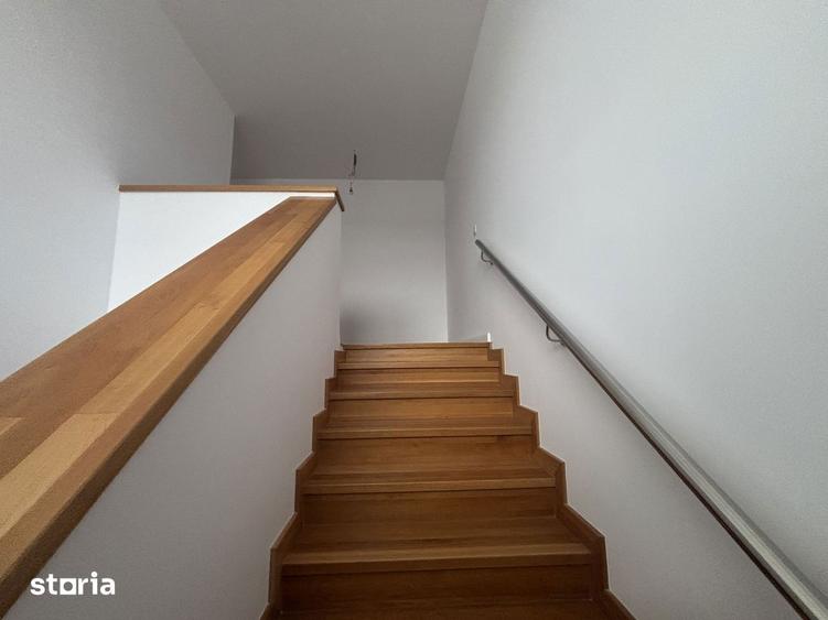 Apartament cu 4 camere în Grivița