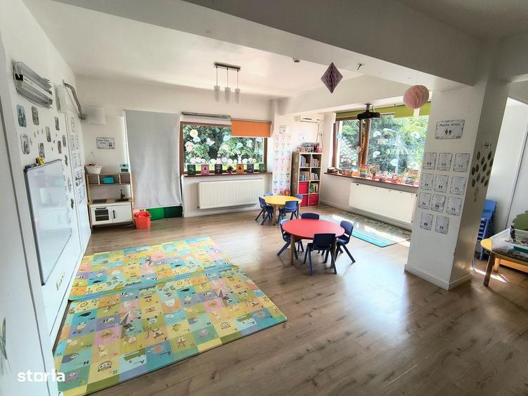 Casă cu 4 camere în Pantelimon