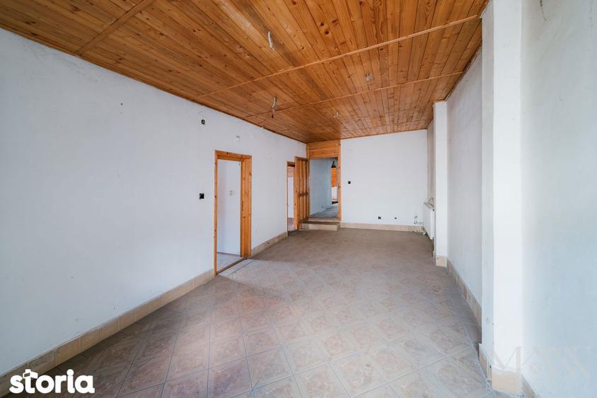 Spațiu comercial, de 540 mp, în Rogerius