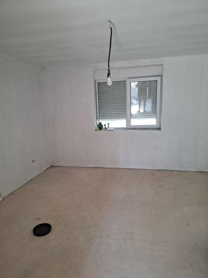 Casă cu 4 camere în Cicir