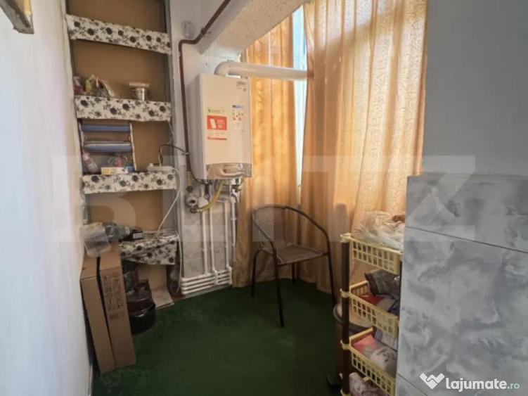 Apartament cu 3 camere decomandat în George Enescu