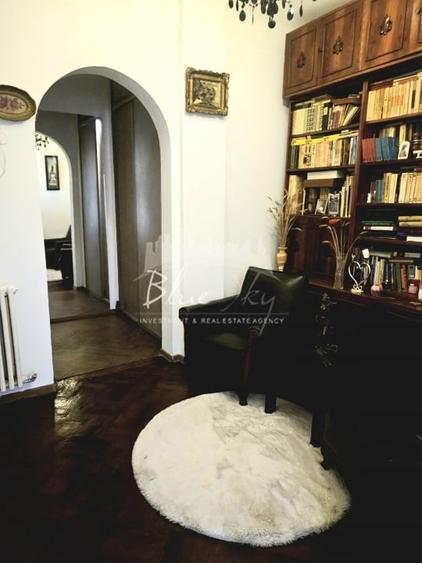 Apartament cu 2 camere decomandat, mobilat în Ultracentral