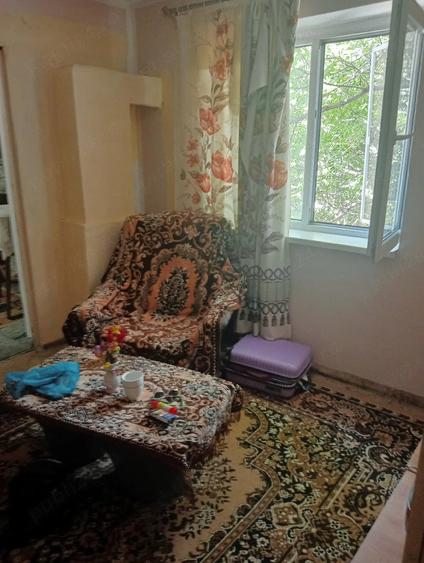 Apartament cu 2 camere nedecomandat în Central