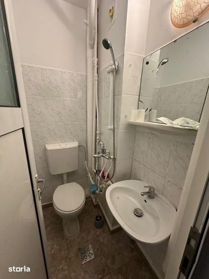 Apartament cu 2 camere nedecomandat în Podu Roș