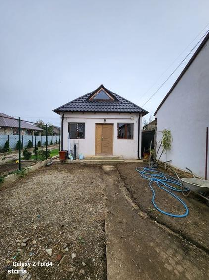 Casă cu 2 camere cu Teren 451 Mp în Cazasu