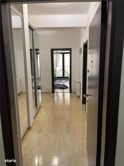 Apartament cu 3 camere în Crângași