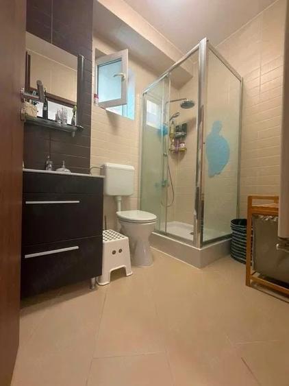 Apartament cu 2 camere decomandat în Berceni