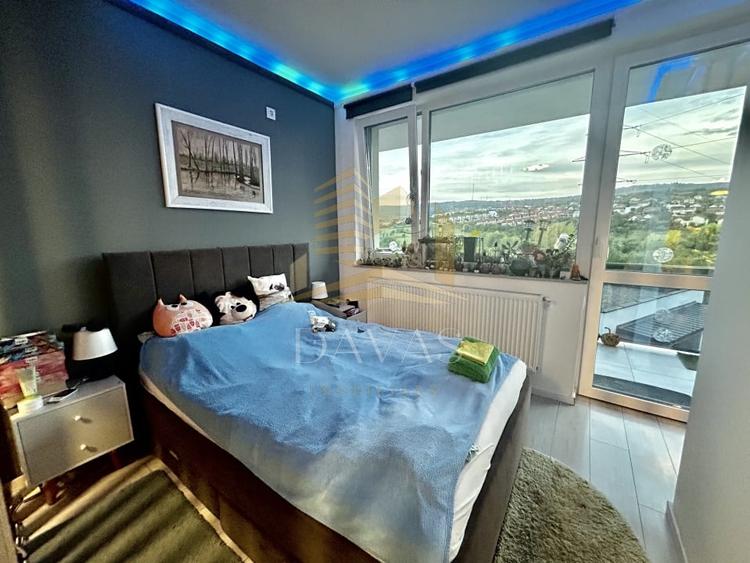 Apartament cu 2 camere semidecomandat, mobilat în Borhanci