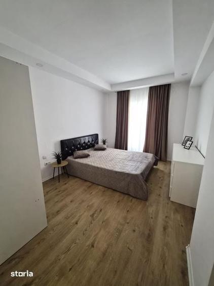 Vand apartament 2 camere Cosmopolis si loc de parcare - 4