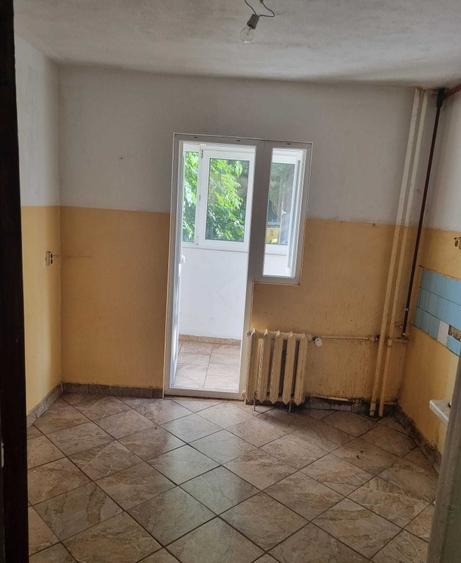 Apart3 Camere de Renovat Pret Bun Titan Liviu Rebreanu 2Bai Balcon Reabilitat - 3