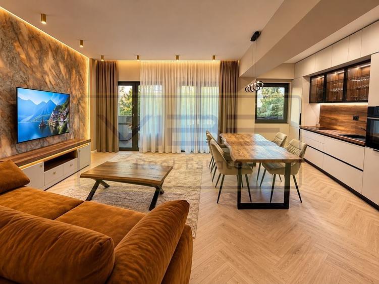 Apartament cu 2 camere semidecomandat, mobilat în Copou