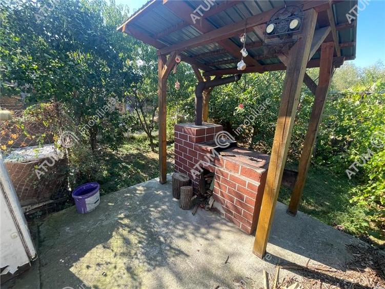 Apartament cu 2 camere semidecomandat, mobilat în Cisnădie
