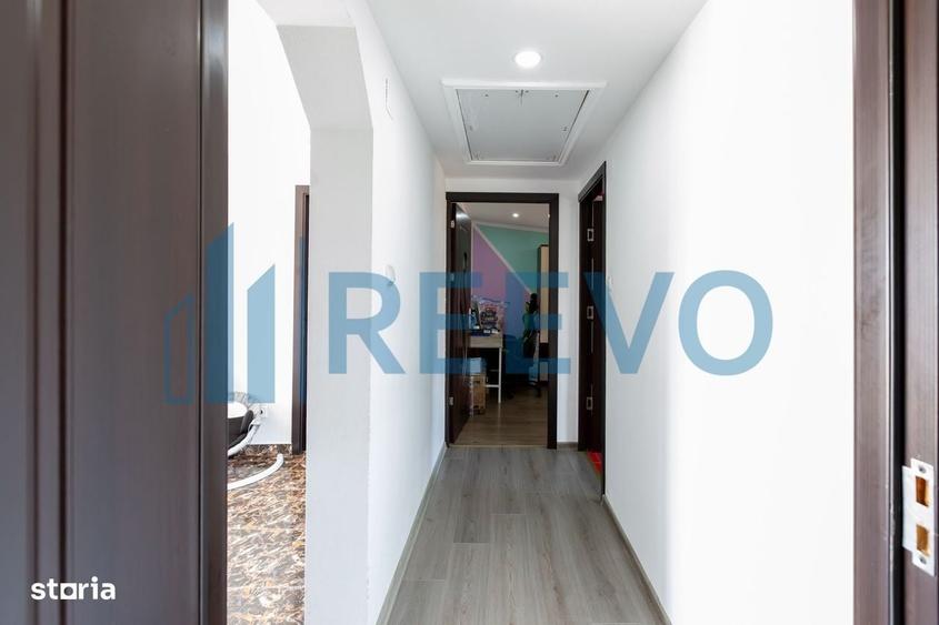 Casă cu 4 camere în Siretu