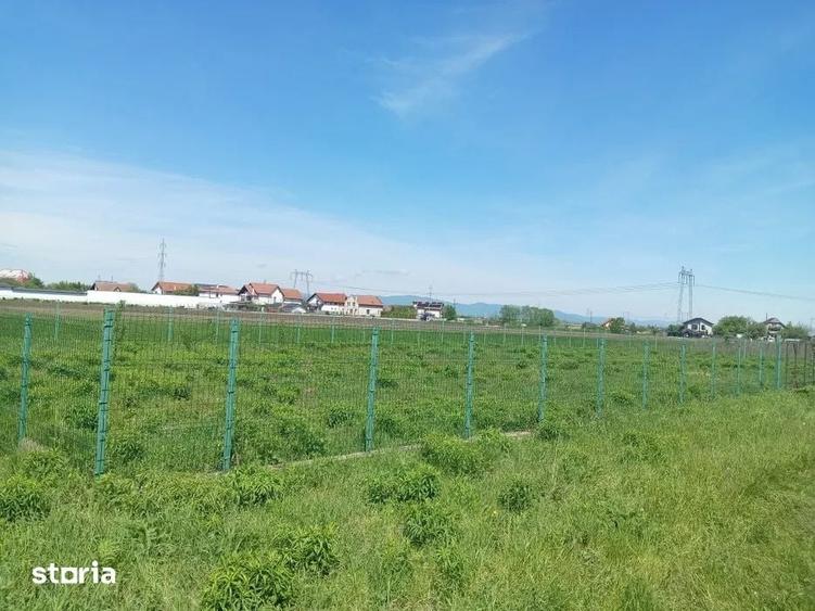 Teren de 837 mp, în Stupini