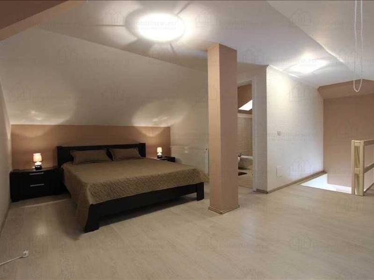 Apartament cu 3 camere decomandat în Dumbrăvița