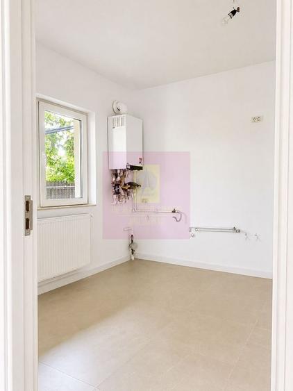 Duplex cu 4 camere cu Canalizare în Mogoșoaia