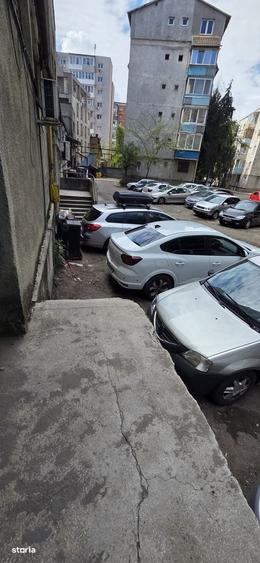 Spațiu comercial, de 180 mp, în Simion Bărnuțiu
