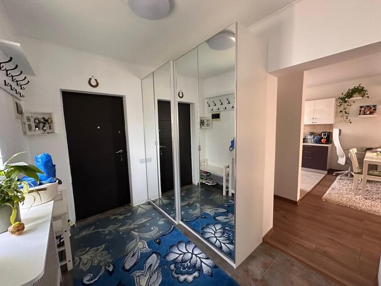 Duplex cu 3 camere cu Canalizare în Domnești