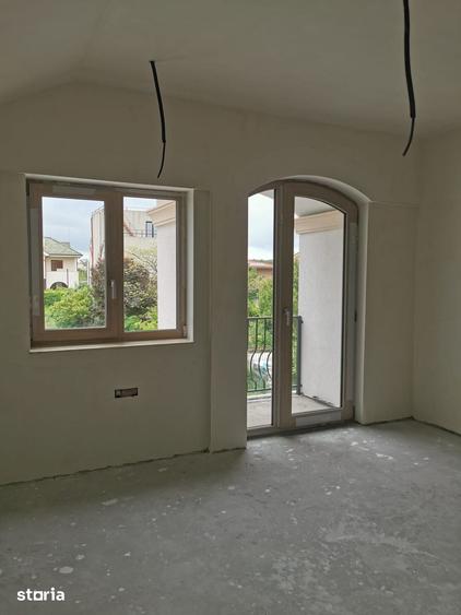 Casă cu 4 camere cu Teren 246 Mp în Tomis Nord